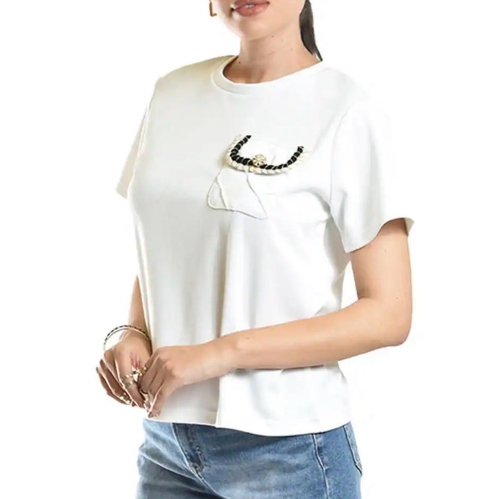 Dazy White Pocket Detail Tee - Size M
